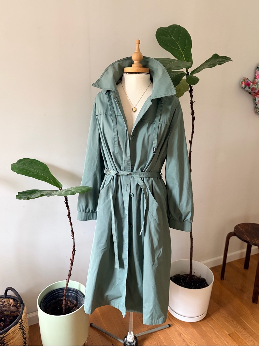 Rare 70s London Fog Sage Green Trench Parisian Hooded Oversized XL